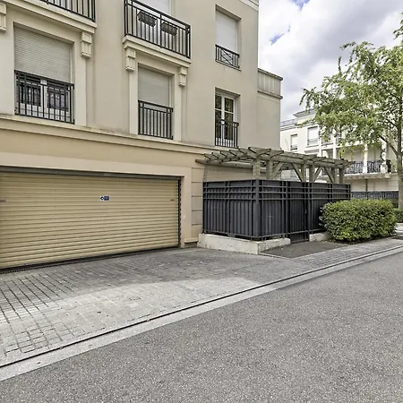 Les Grenadins Apartmán Serris
